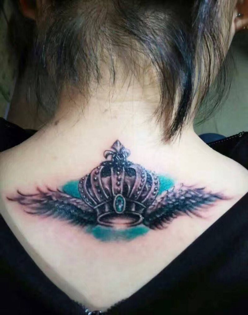 带着翅膀去飞纹身图片