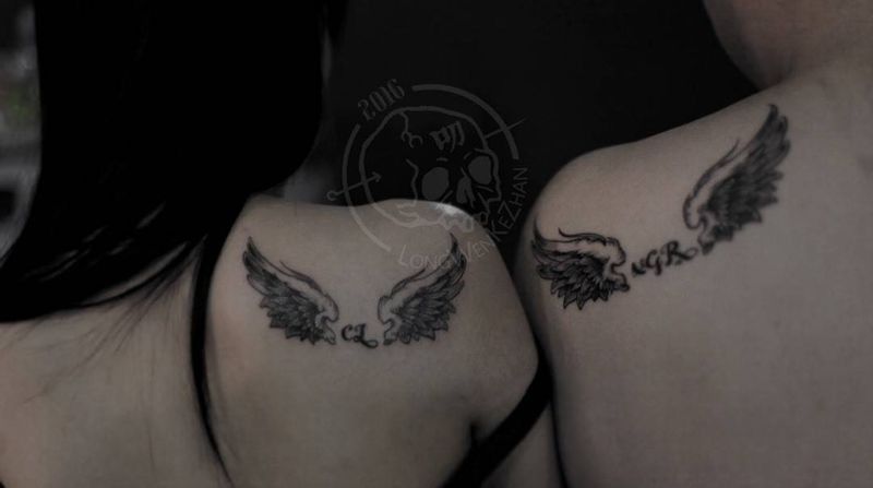 情侣纹身纹身图片_成品肩部清新情侣纹身图案