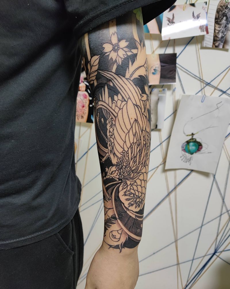 凤凰上色（未完成）纹身图片_新传统老传统凤凰菊花纹身图案