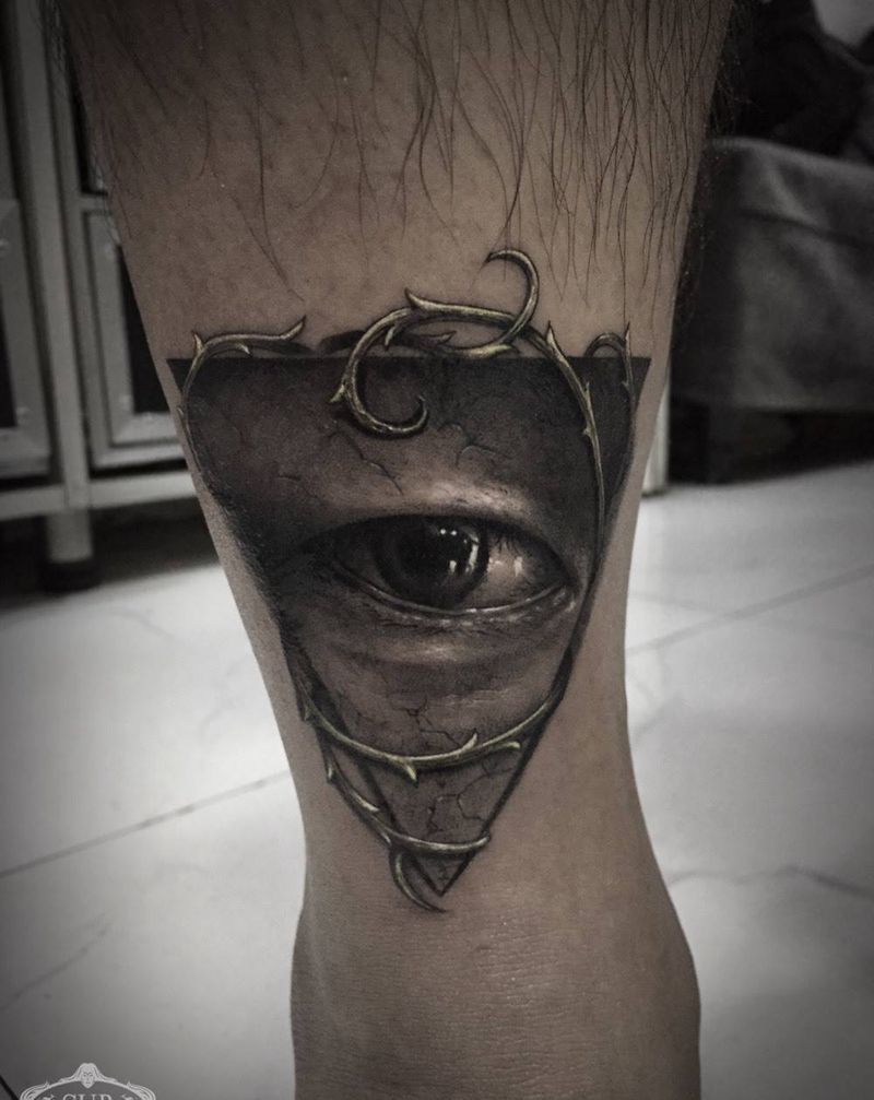 永恒之眼纹身图片_成品腿部脚部欧美写实几何人物原创宗教图腾纹身图案