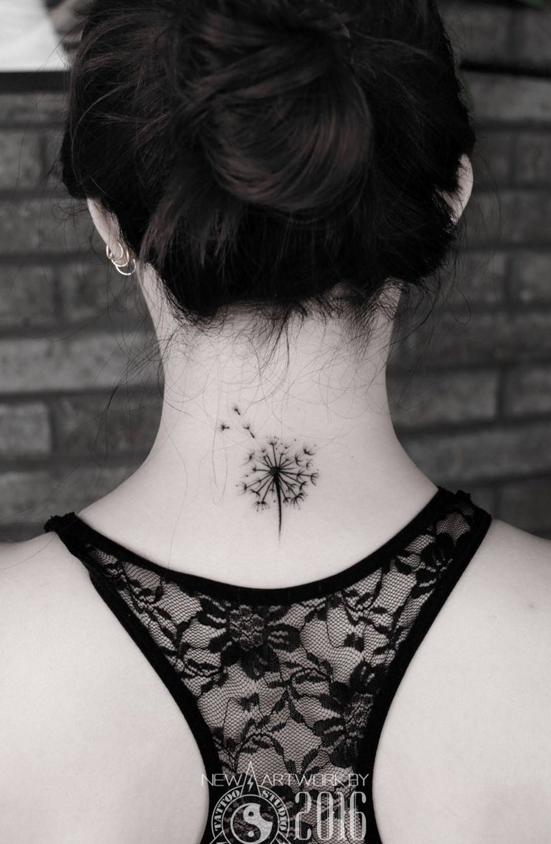 龙纹刻战刺青工作室出品纹身图片_成品颈部清新植物原创纹身图案