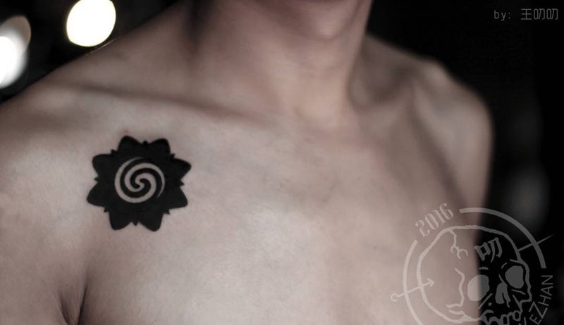 龙纹刻战刺青出品纹身图片_成品肩部清新纹身图案