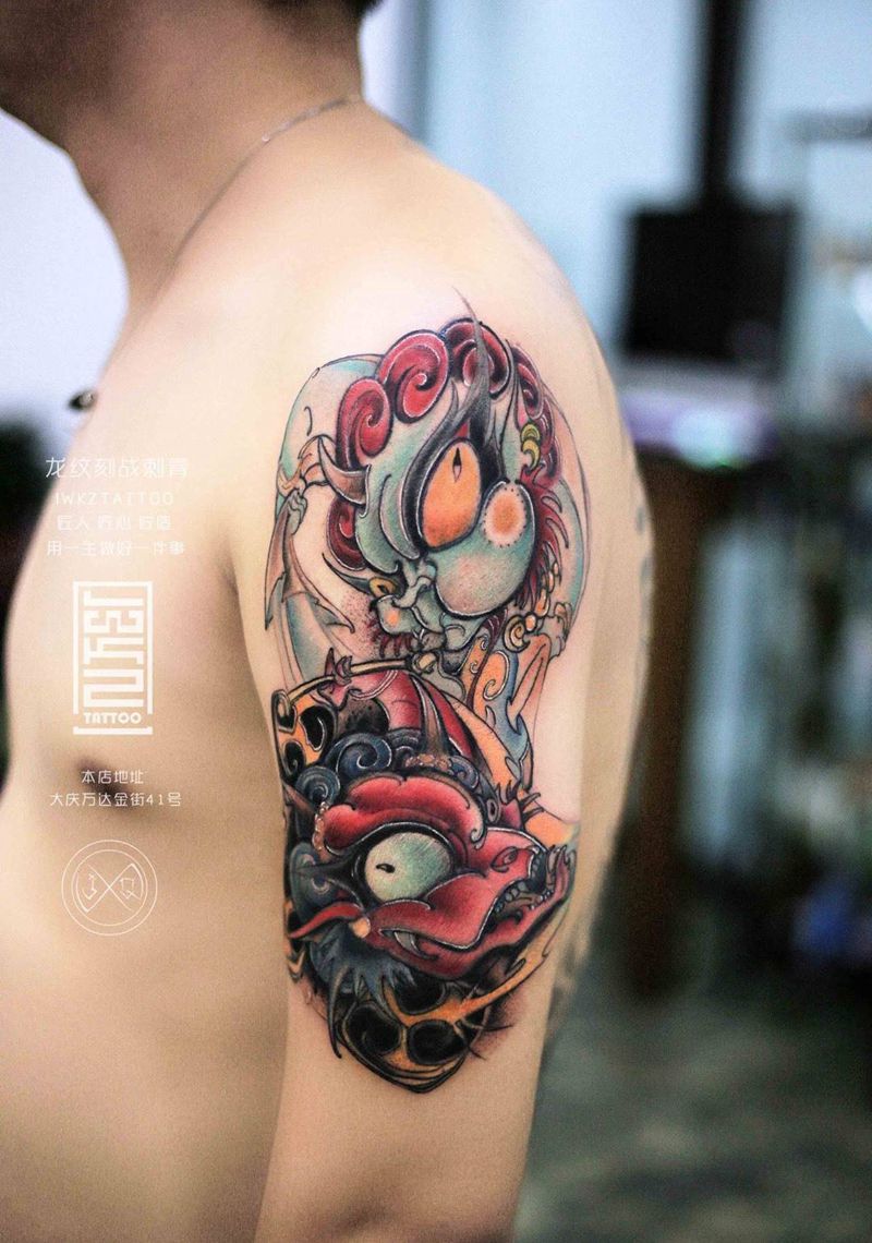 龙纹刻战纹身图片