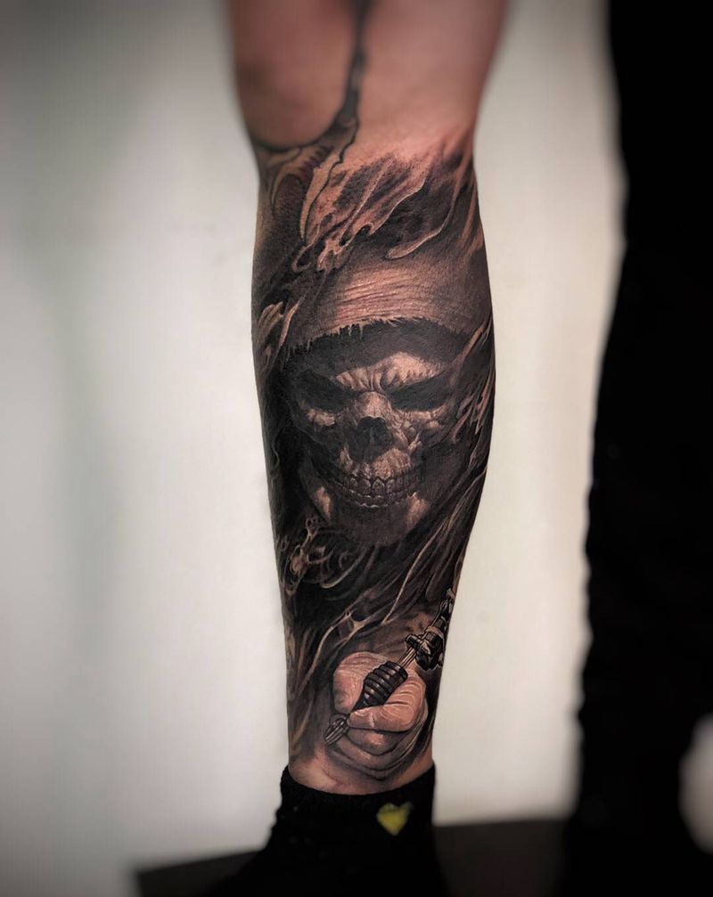 龙纹刻战刺青纹身图片_腿部欧美写实纹身图案