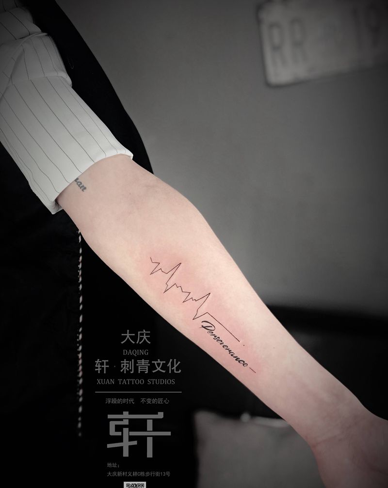 心电图纹身图片_手臂纹身图案