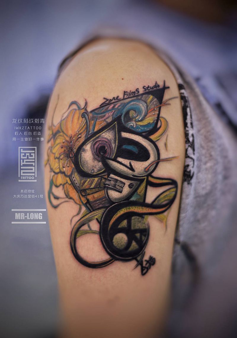 机器人总动员纹身图片_手臂New School纹身图案