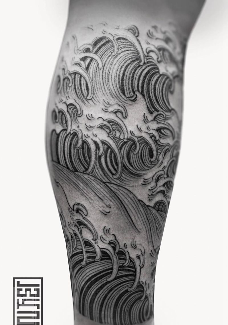 浪里个浪纹身图片