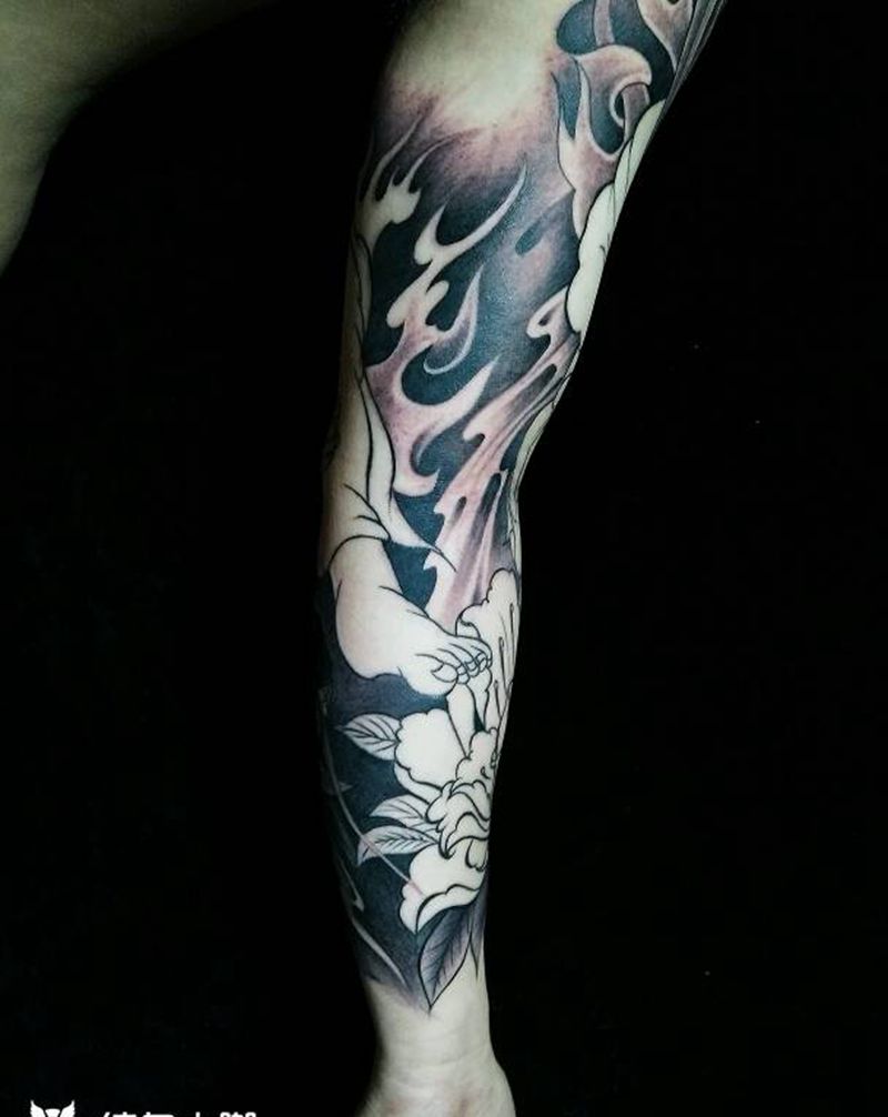 花臂哦纹身图片_传统纹身图案