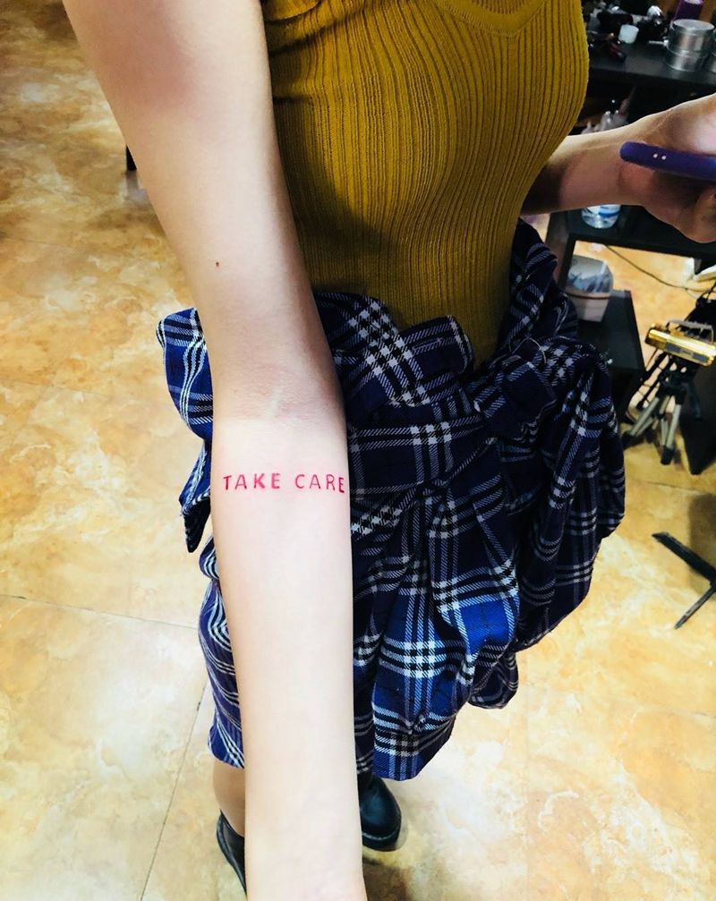 美丽的小姐姐纹身图片