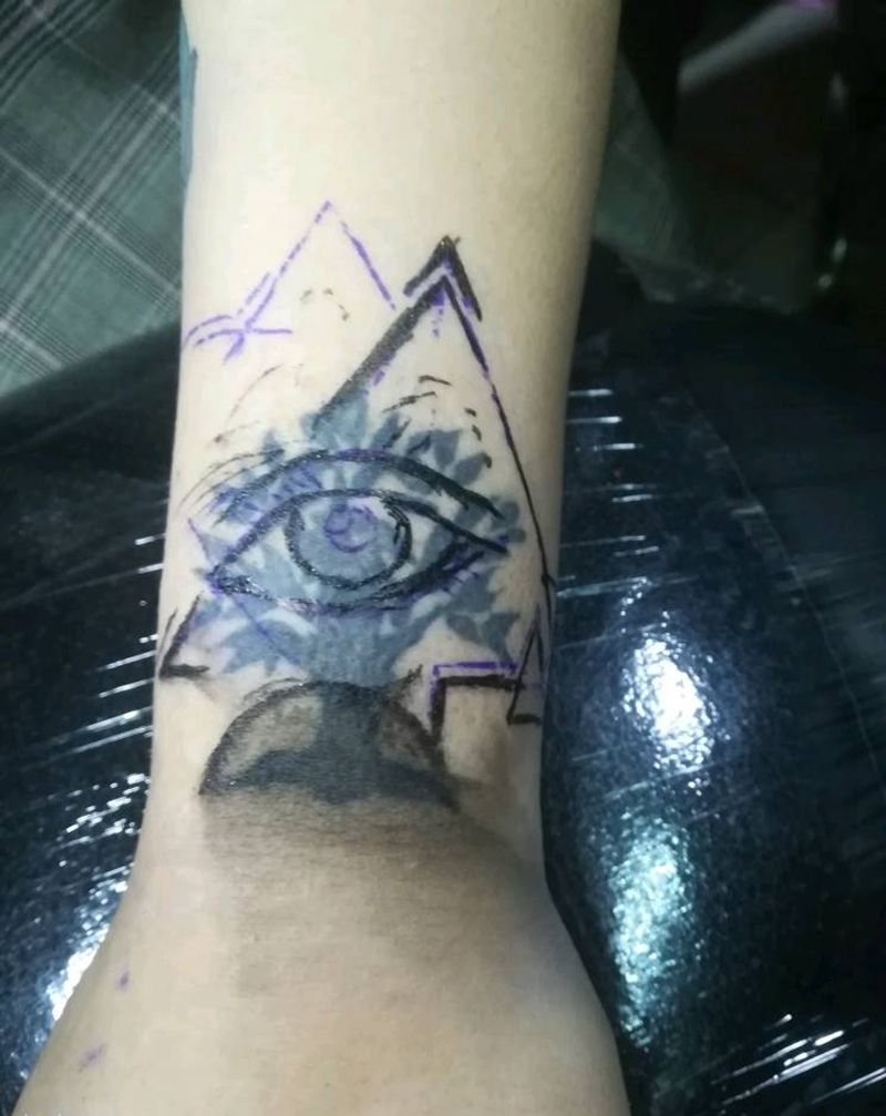 遮盖大树纹身图片_手臂纹身图案