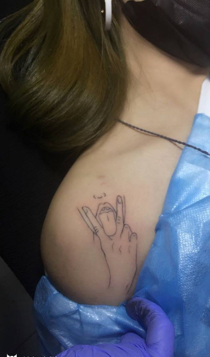 线条美纹身图片