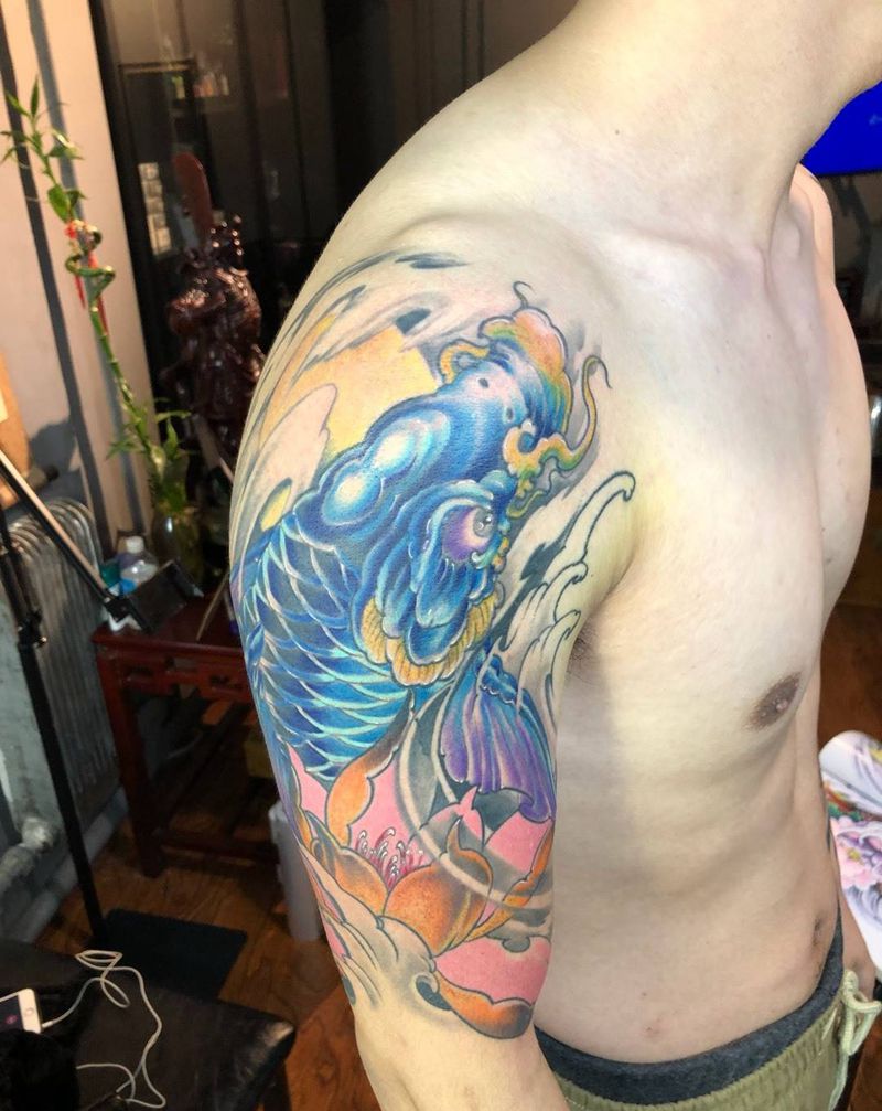 盘了一年多才完成✅的鱼纹身图片