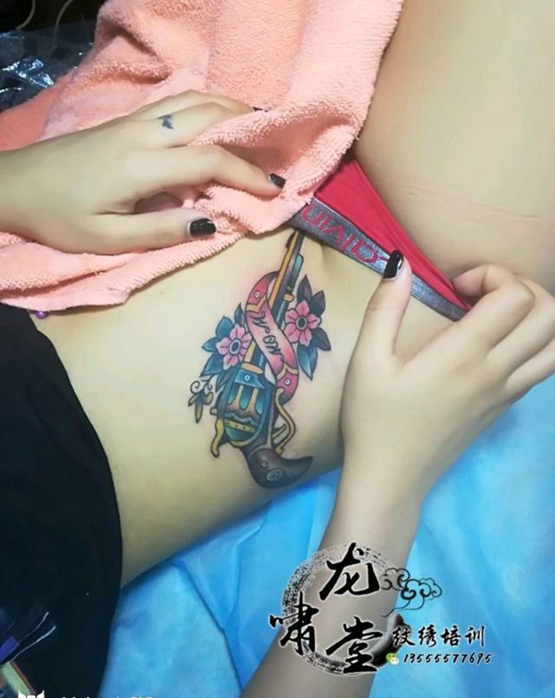 花枪纹身图片
