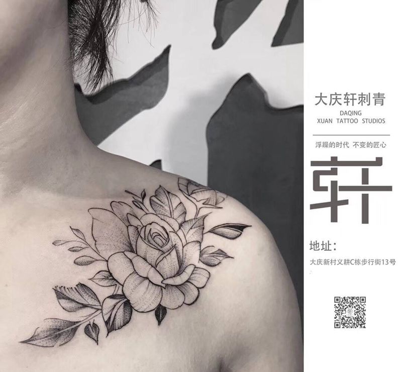 肩花纹身图片