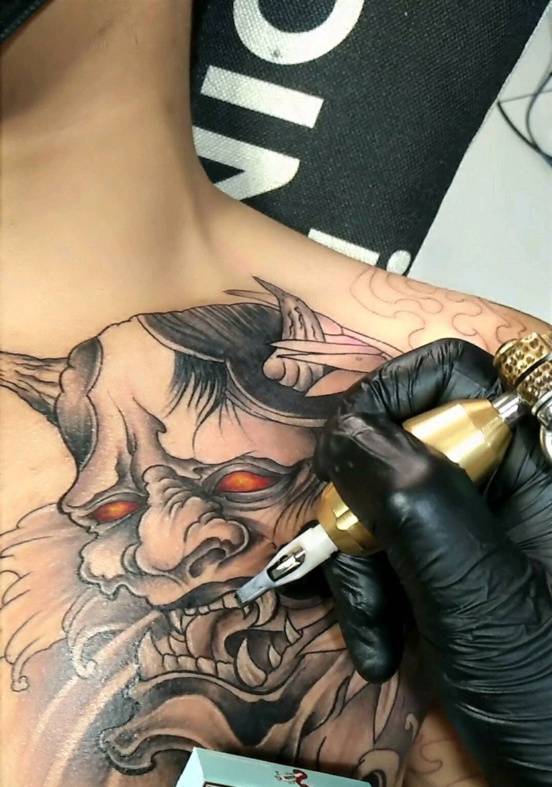 扎纹身图片