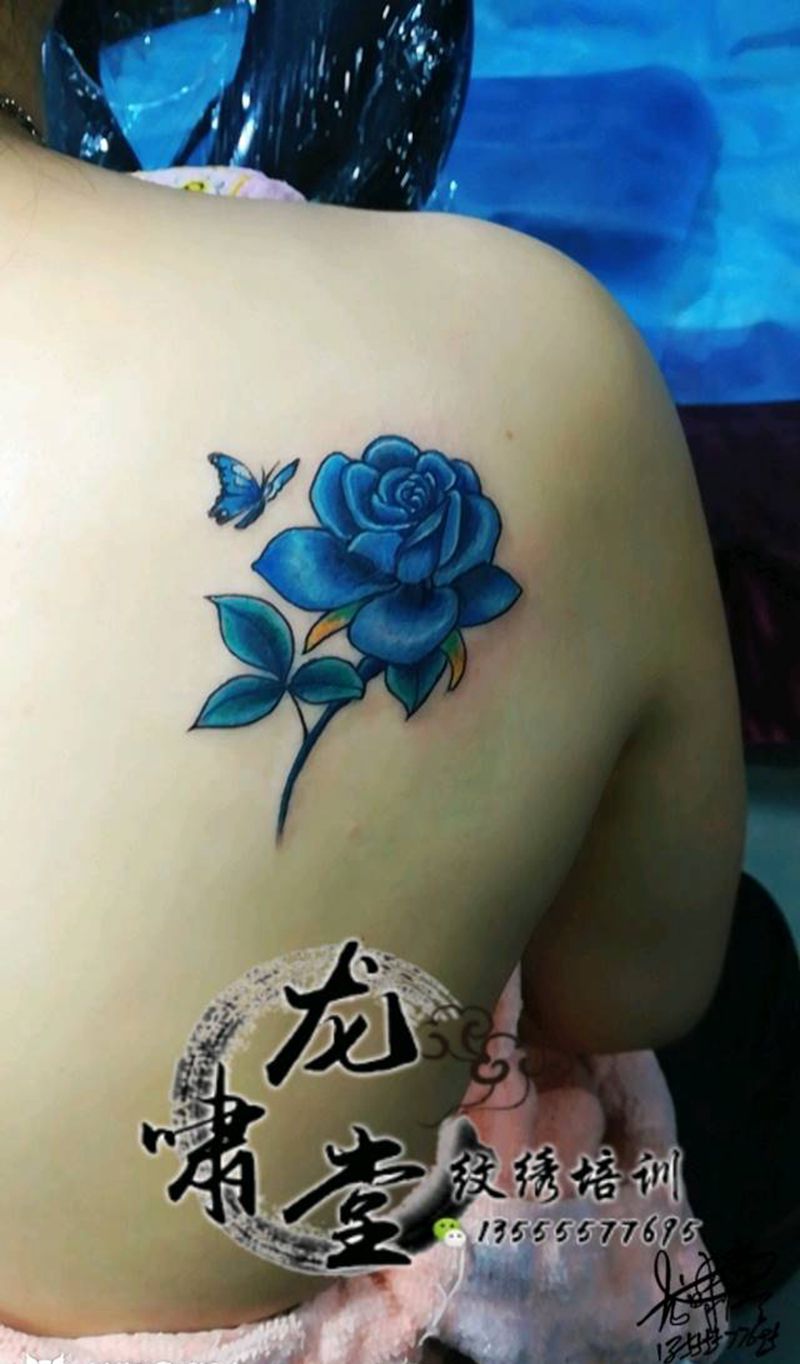 玫瑰纹身图片_背部纹身图案