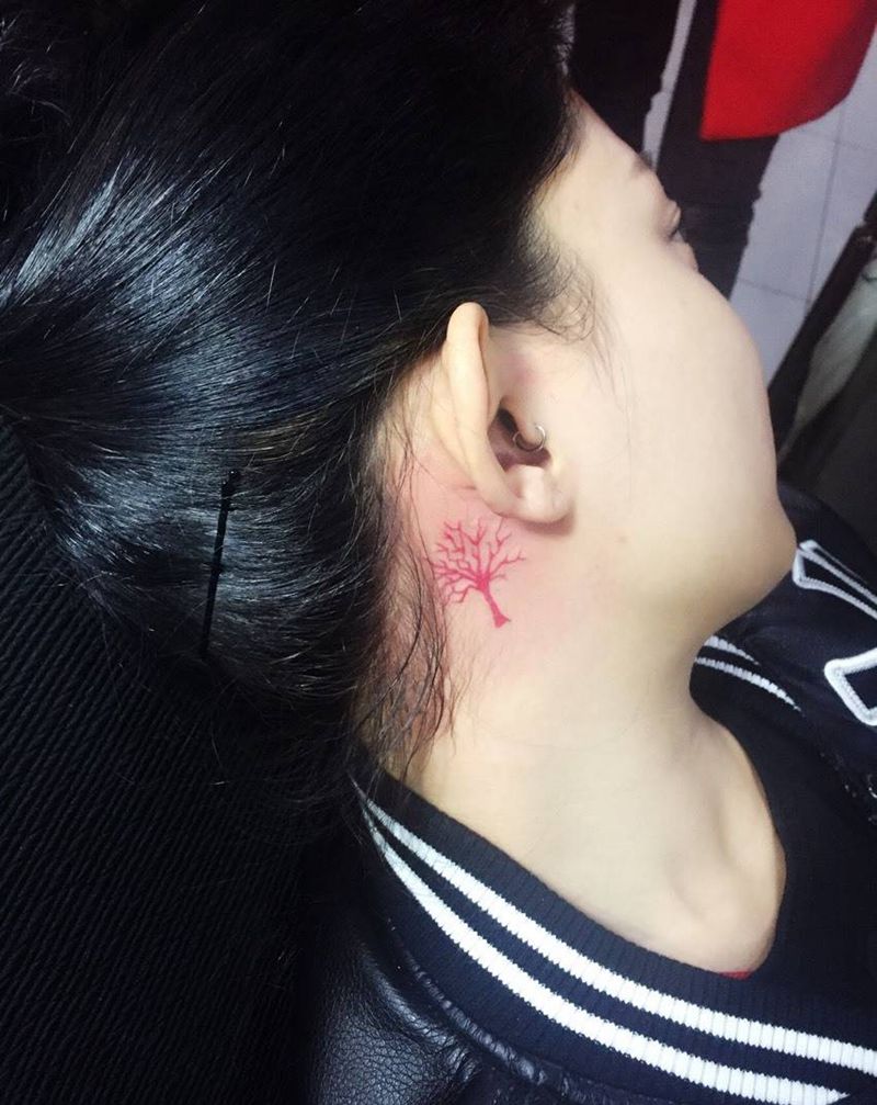 耳后小纹身纹身图片