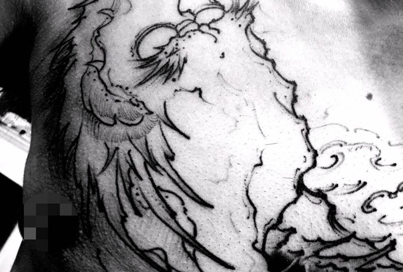 遮盖纹身图片_国画传统习俗原创动物胸部成品纹身图案
