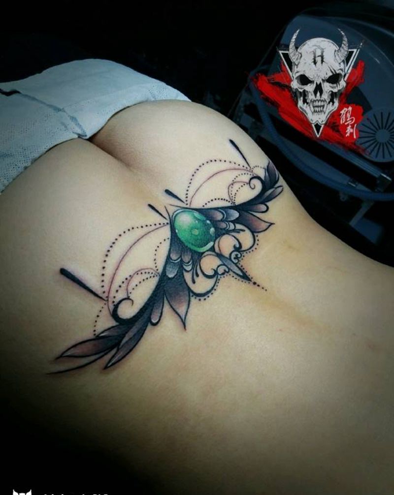 腰花纹身图片_腰部纹身图案