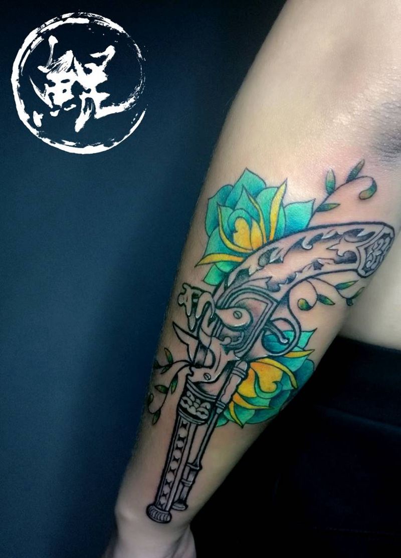 小臂纹身图片_手臂传统习俗植物静物原创成品纹身图案