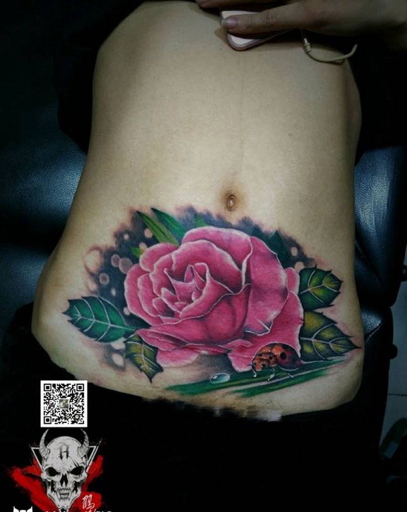 剖腹产疤痕遮盖纹身图片_欧美写实纹身图案