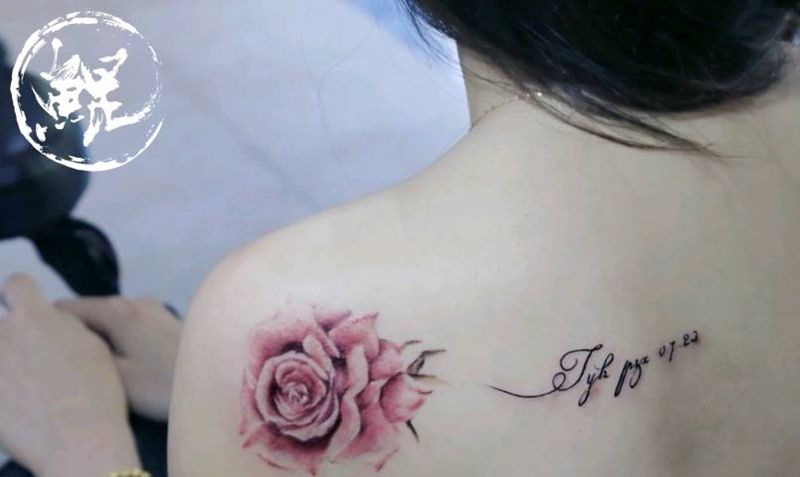 肩胛骨纹身图片_肩部清新字符植物静物图腾原创成品纹身图案