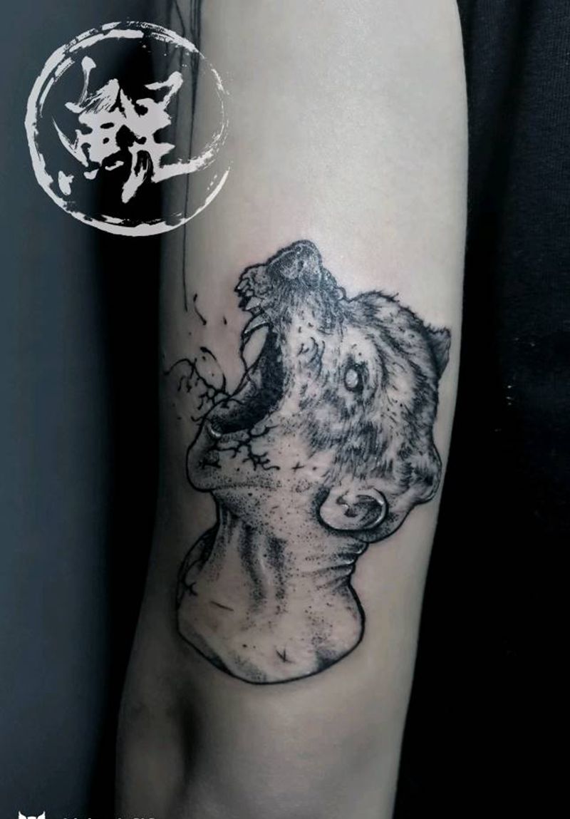 大臂纹身图片_手臂肖像几何动物人物原创成品纹身图案