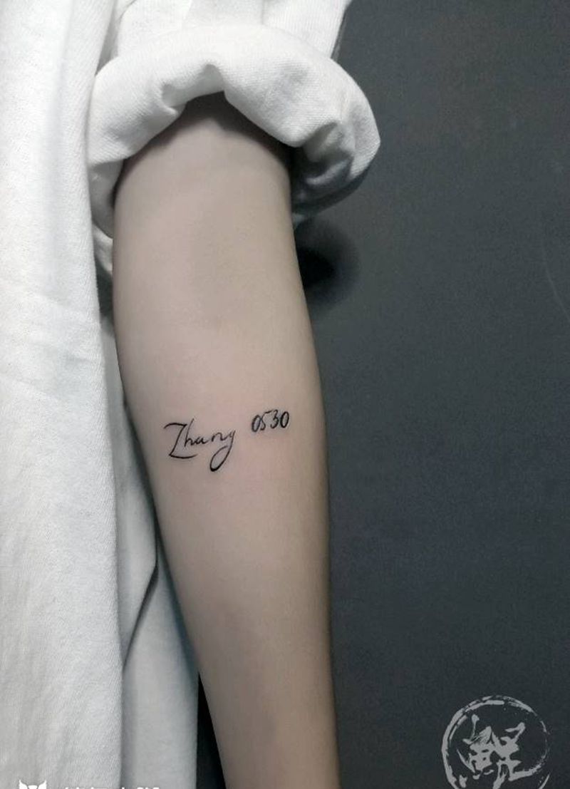 小臂纹身图片_手臂清新几何字符图腾原创成品手稿纹身图案