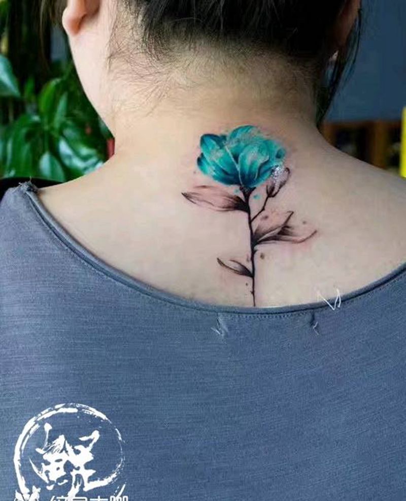 颈部失败纹身遮盖纹身图片_颈部写实植物静物原创成品纹身图案