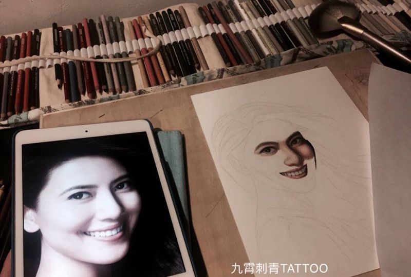 彩铅肖像纹身图片_手稿欧美肖像人物原创纹身图案