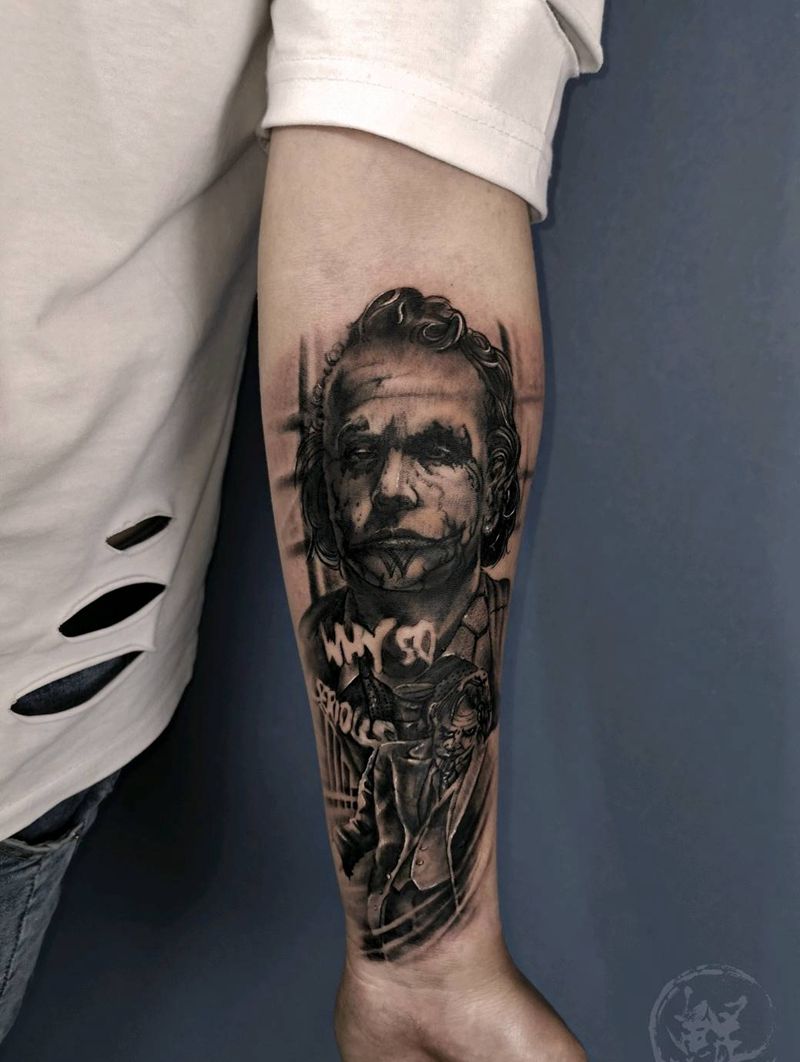 小丑/遮盖(小臂)纹身图片_手臂欧美写实纹身图案