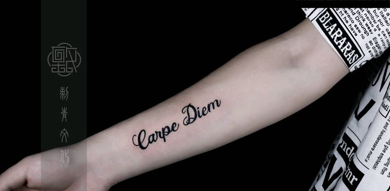 英文纹身图片_手臂纹身图案