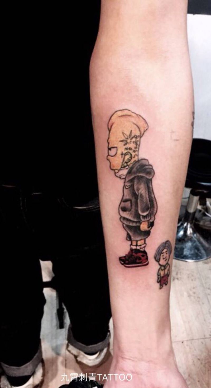 辛普森纹身图片_成品手臂欧美习俗传统清新人物纹身图案