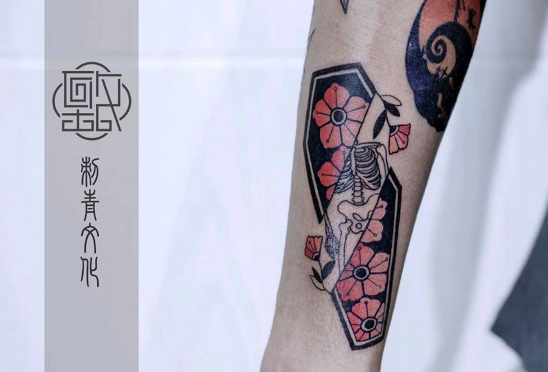 小臂纹身图片_手臂Old SchoolNew School纹身图案