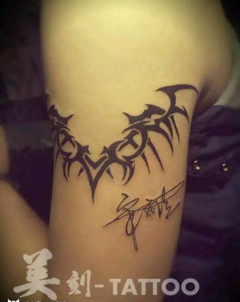 图腾纹身图片_肩部传统贴纸字符成品纹身图案