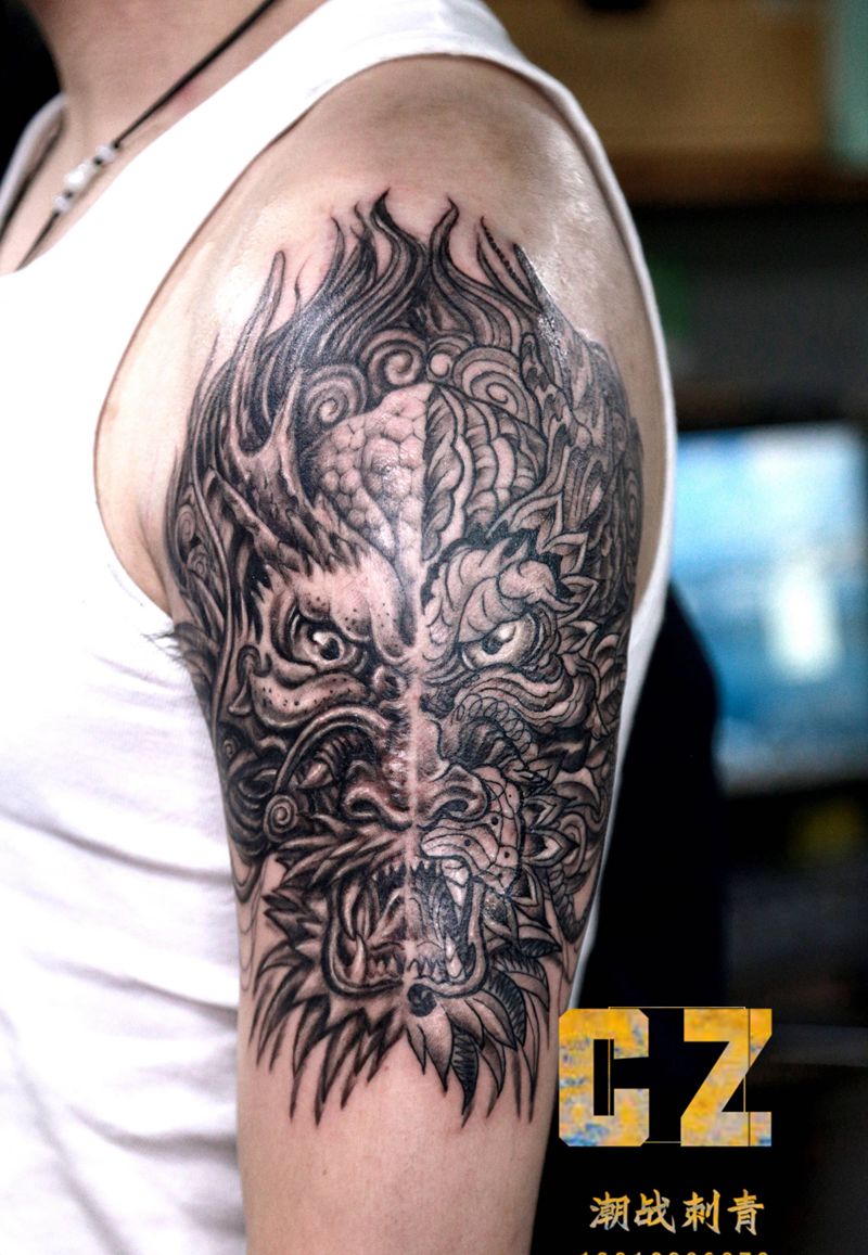 大龙头纹身图片_手臂新传统龙纹身图案