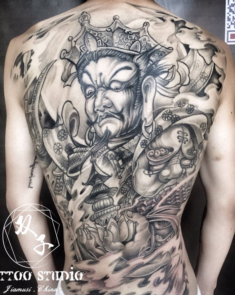 托塔天王纹身图片_新传统纹身图案