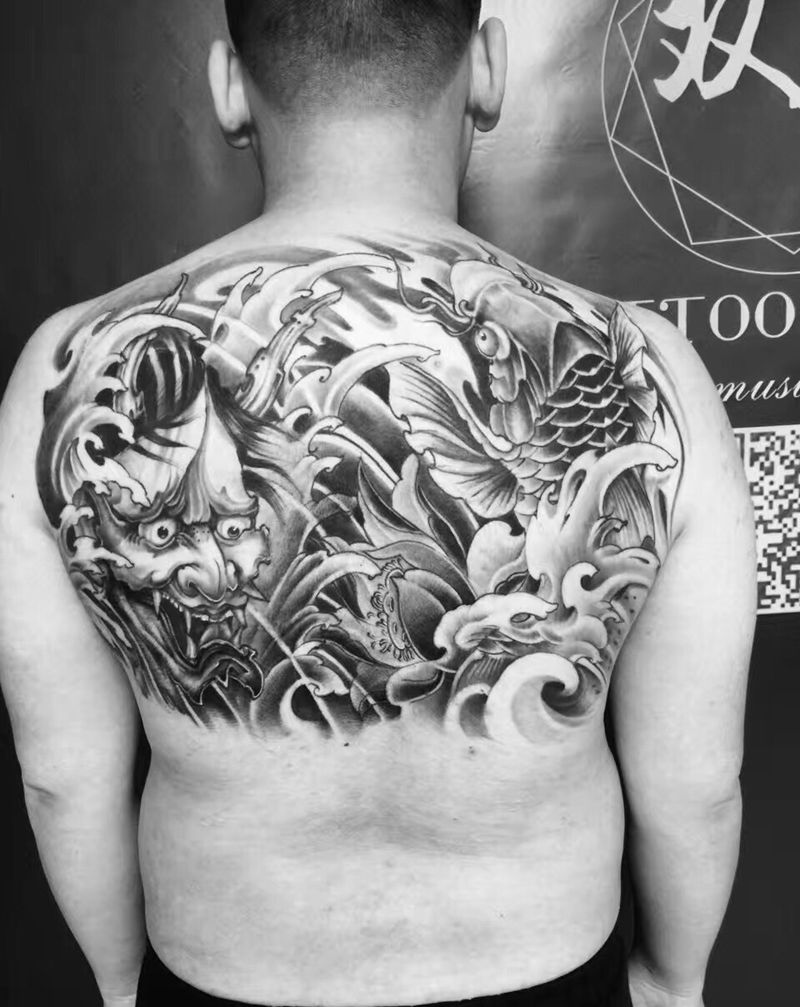 半背般若纹身图片