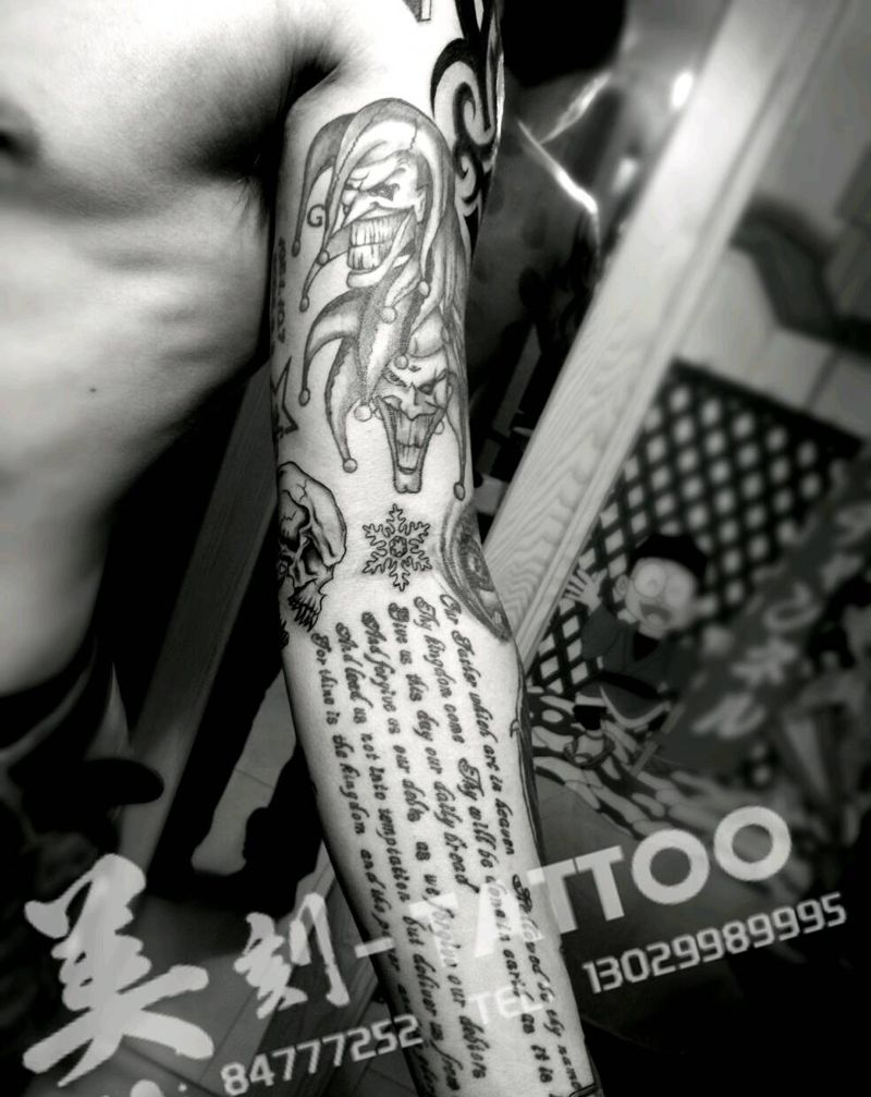 花臂男神，加片雪花纹身图片_手部传统几何字符成品纹身图案