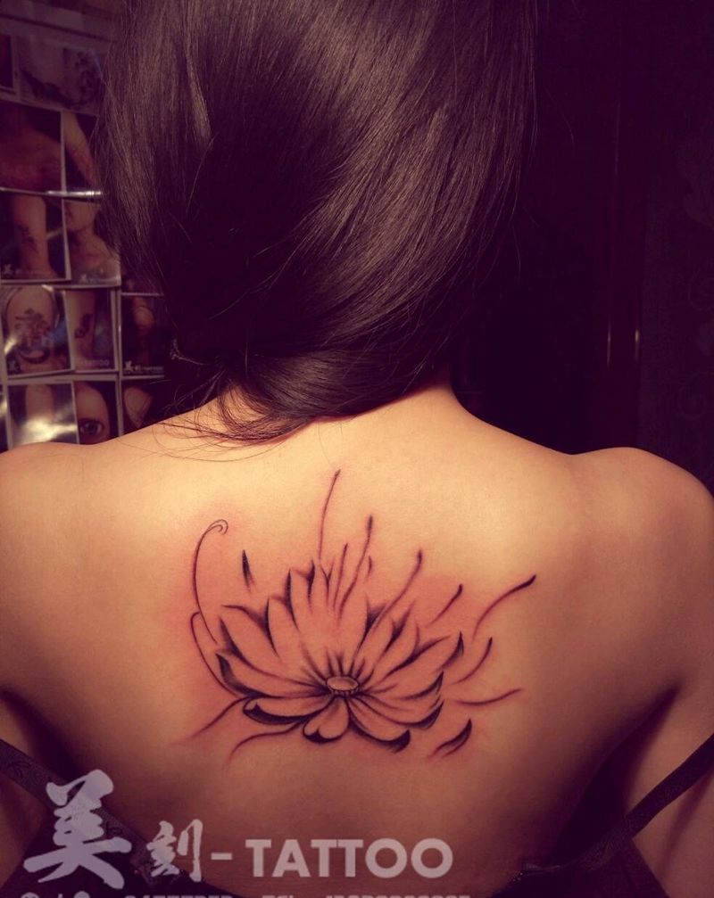 莲花纹身图片_背部欧美清新贴纸植物成品纹身图案