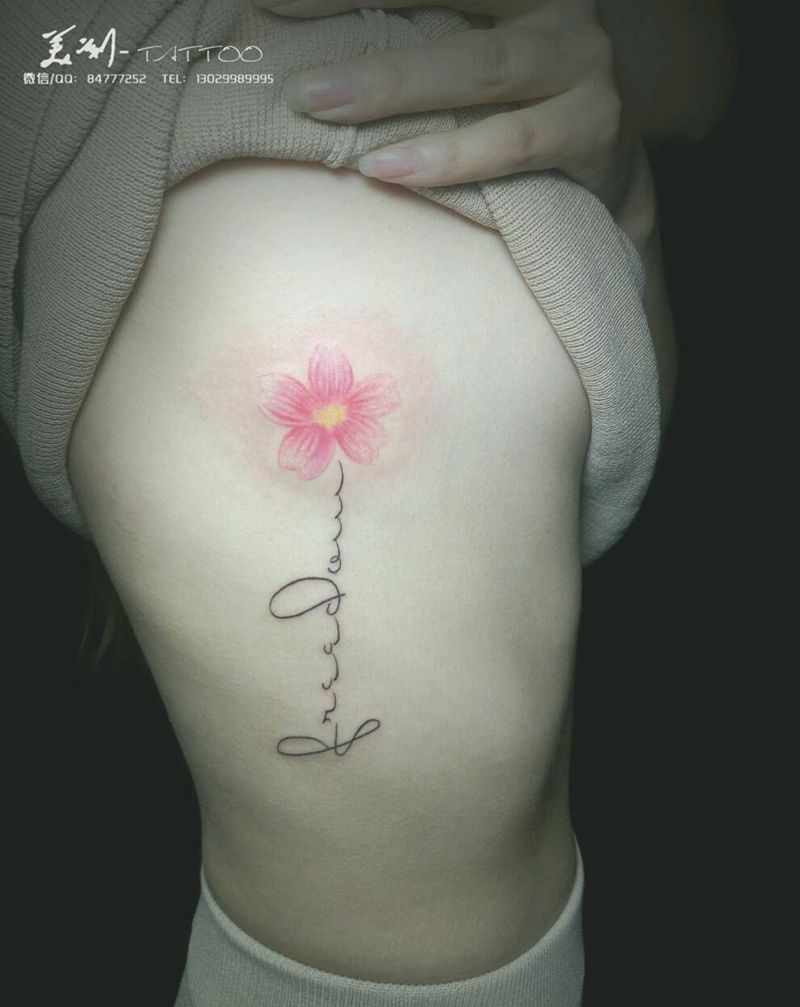 小清新字母花纹身图片_腹部腰部欧美清新植物成品纹身图案