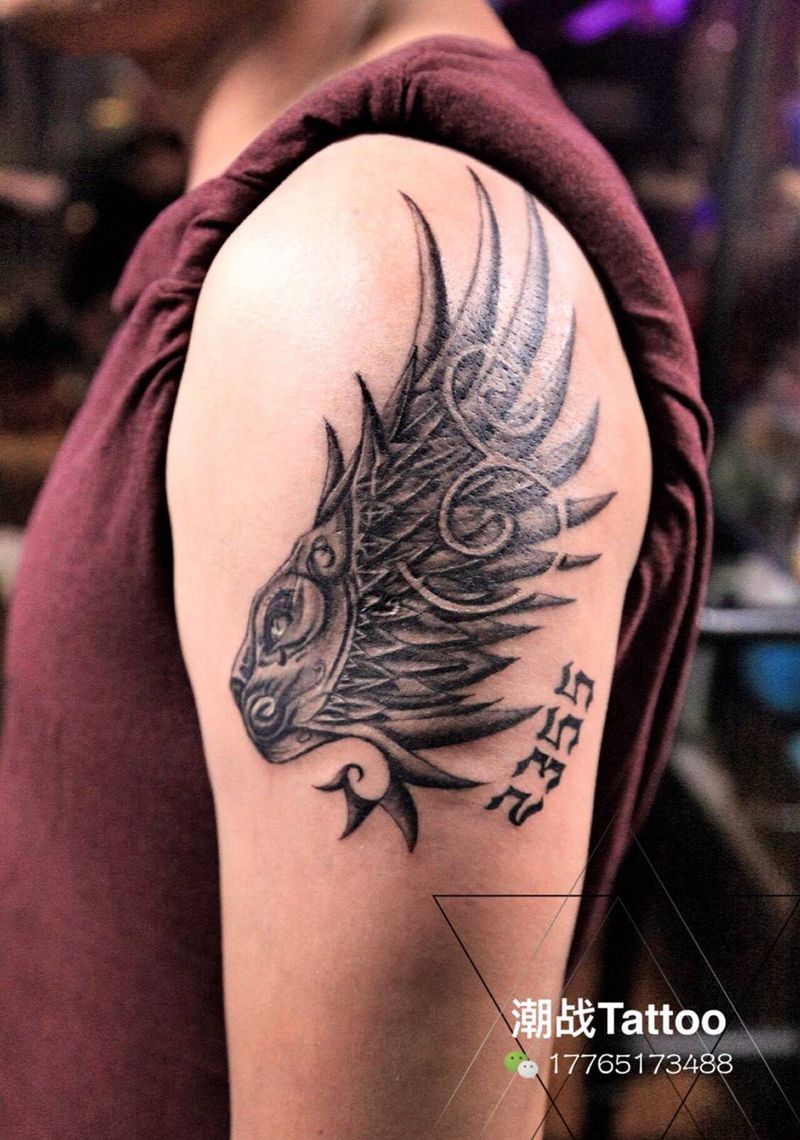 羽翼纹身图片_成品手臂写实翅膀纹身图案