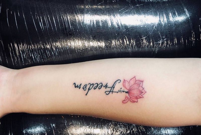 花卉纹身图片_成品手臂清新植物原创纹身图案