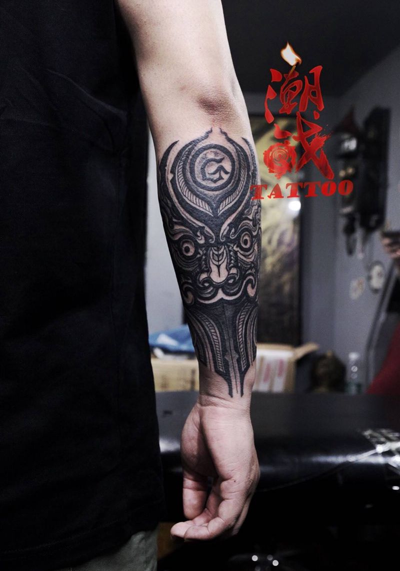 部落图腾纹身图片_成品手臂图腾植物欧美纹身图案