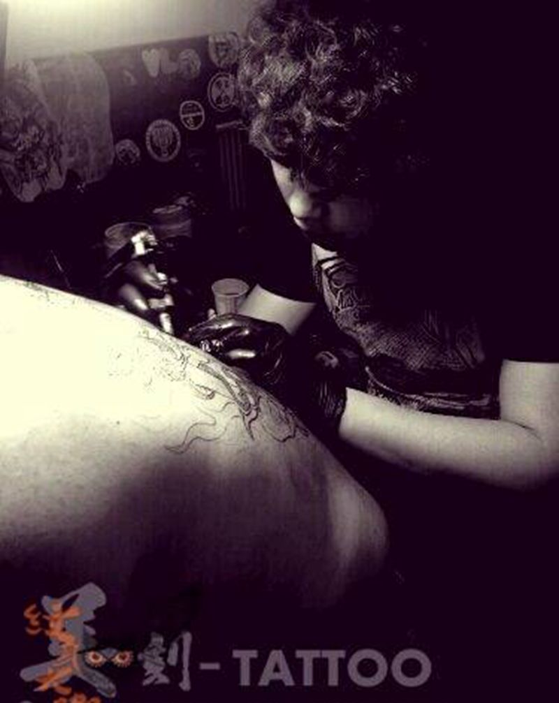 随拍纹身图片_欧美原创纹身图案