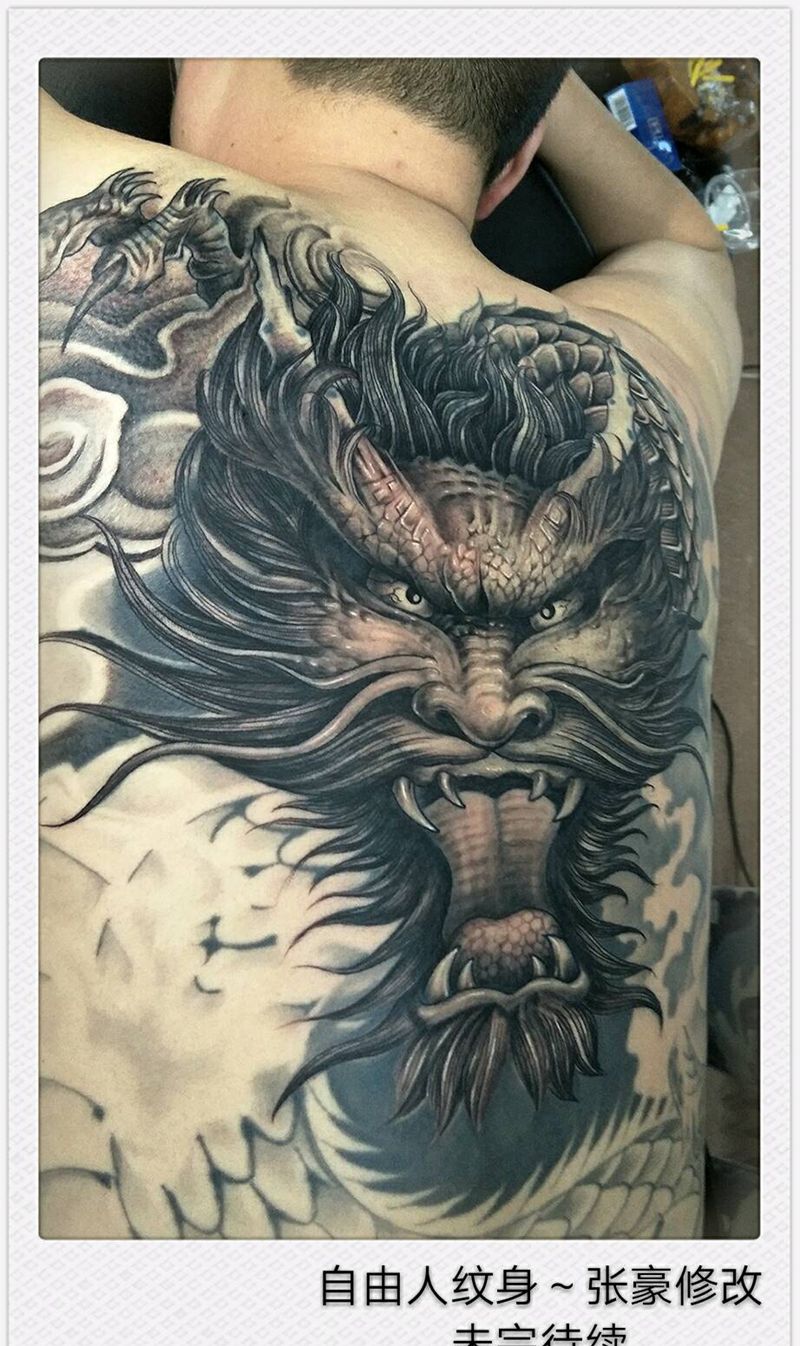 满背龙修改纹身图片_背部传统动物满背龙龙遮盖满背修改福州福建成品纹身图案