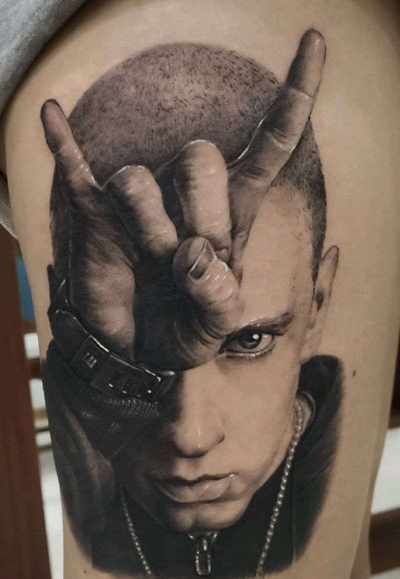 肖像，欧美，黑灰纹身图片_腿部欧美写实黑灰肖像纹身图案