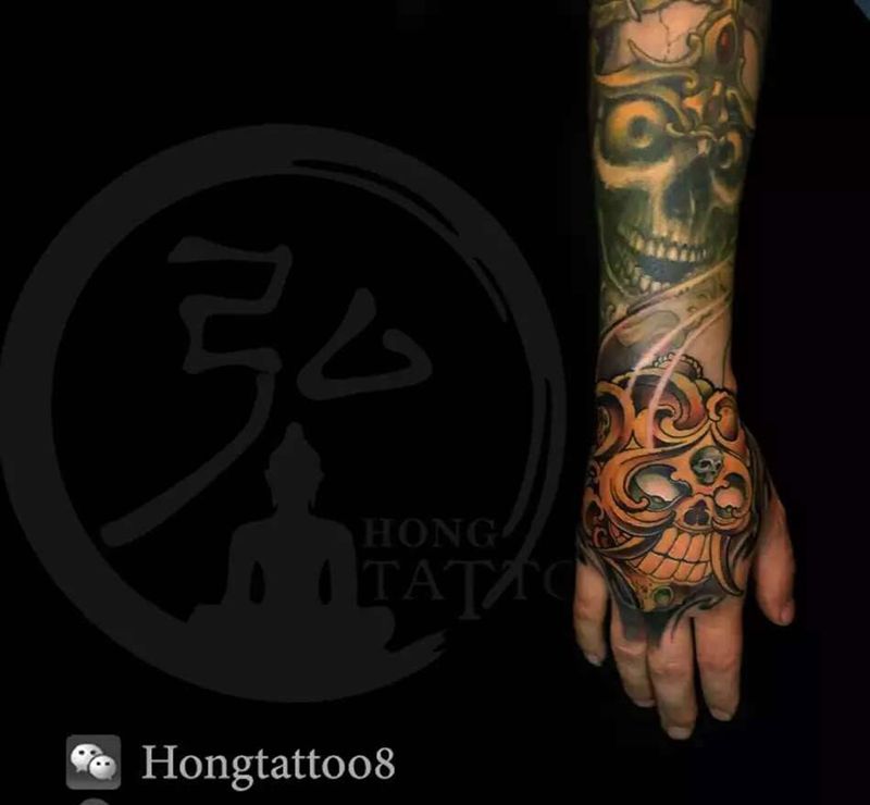 小嘎巴拉手面纹身图片