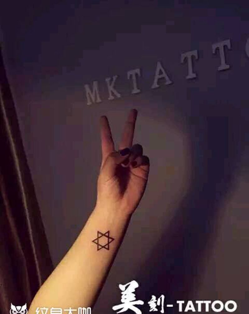 六芒星纹身图片