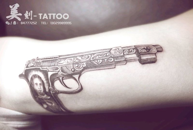 砰砰砰！GD同款纹身图片_手臂欧美几何静物成品纹身图案